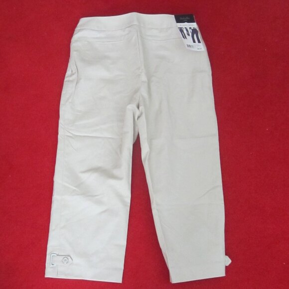 NWT RAFAELLA Classic Curvy Women's Capri Pants Size 8 Khaki --- - Picture 2 of 11
